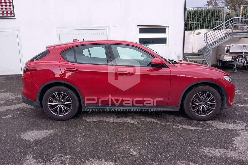 Usata Alfa Romeo Stelvio Super 160 CV (117 kW) 2020 Rosso SUV