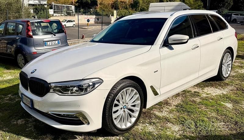 Usata BMW 520 Luxury Line 190 CV (139 kW) 2019 Bianco Station wagon