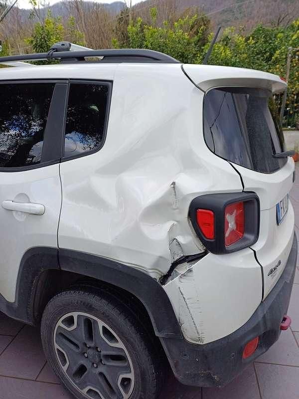 Usata Jeep Renegade Trailhawk 170 CV (125 kW) 2017 SUV