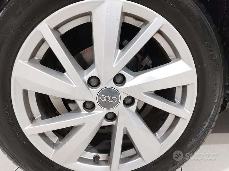 Usata Audi Q2 Admired 116 CV (85 kW) 2019 Grigio SUV