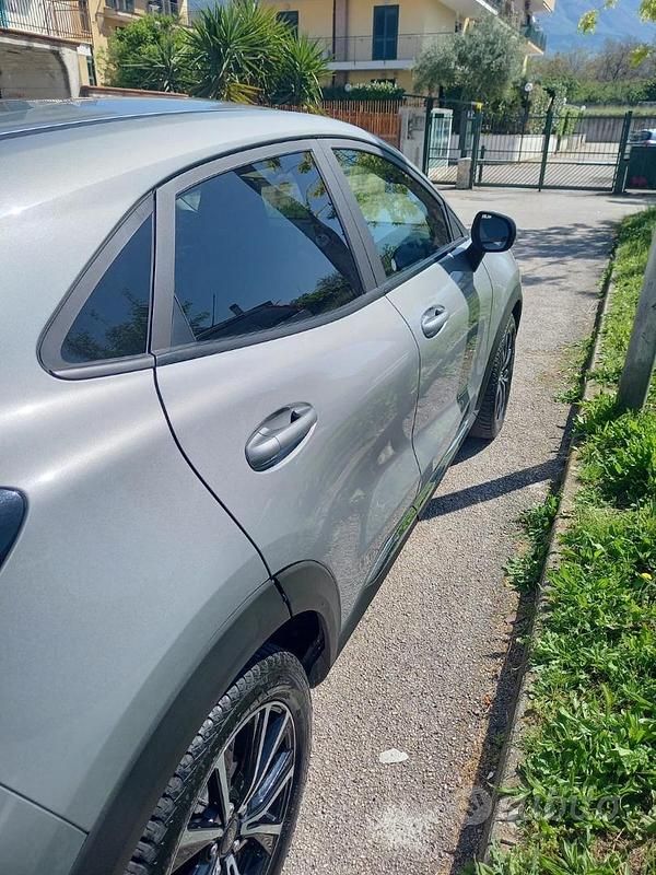 Usata Ford Puma 125 CV (91 kW) 2020 Grigio Utilitaria