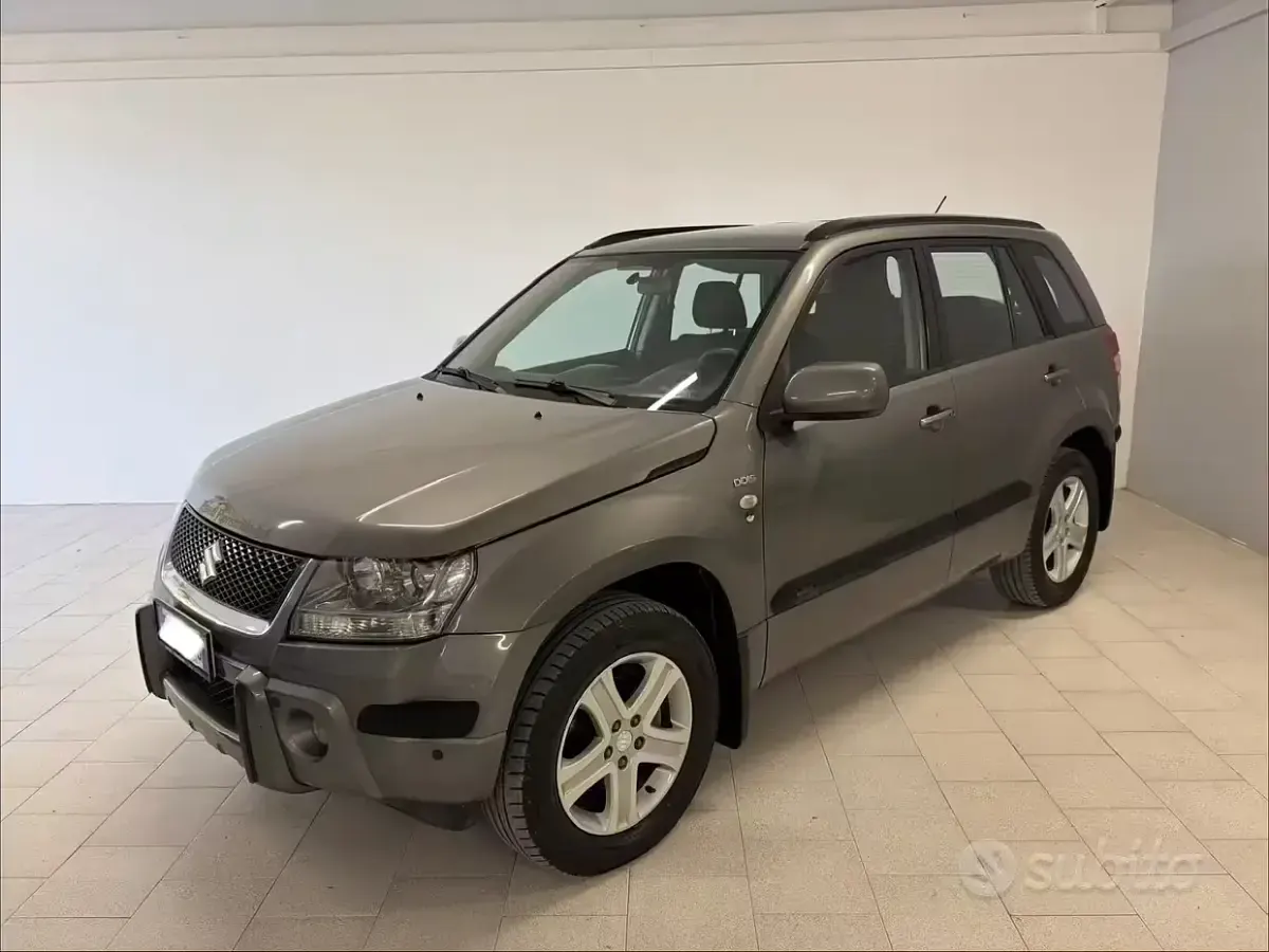 Usata Suzuki Grand Vitara 129 CV (94 kW) 2007 SUV