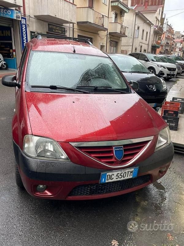 Usata Dacia Logan 70 CV (51 kW) 2007 Rosso Station wagon