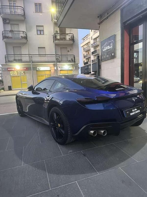 Usata Ferrari Roma 620 CV (456 kW) 2021 Grigio Coupé