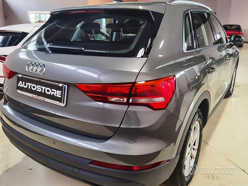 Usata Audi Q3 Business 150 CV (110 kW) 2021 Grigio SUV
