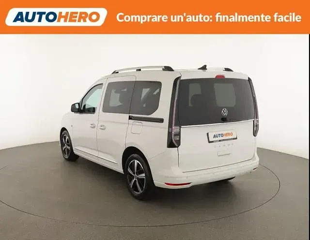 Usata VW Caddy Style 122 CV (89 kW) 2022 Bianco Monovolume