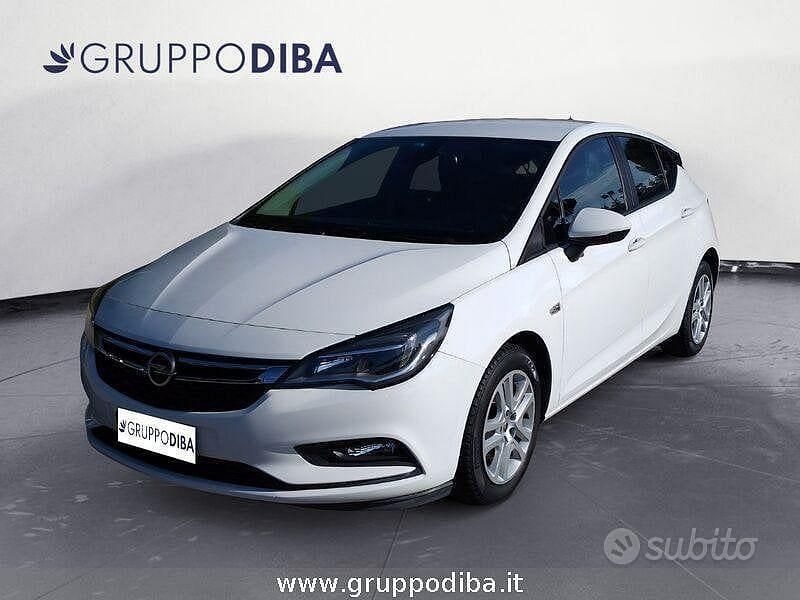 Usata Opel Astra S 110 CV (80 kW) 2016 Bianco Berlina