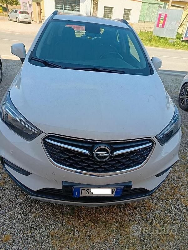 Usata Opel Mokka X 136 CV (100 kW) 2019 Bianco SUV