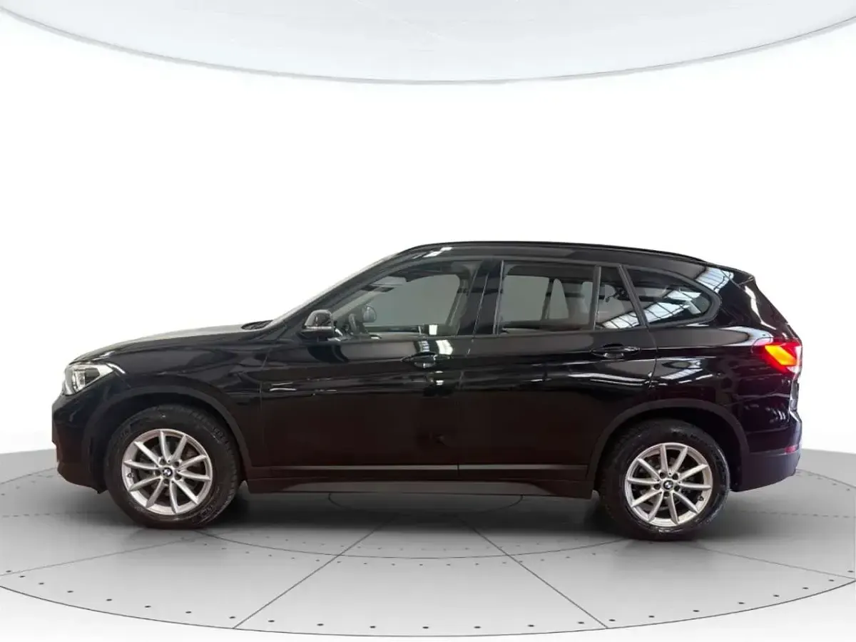 Usata BMW X1 Advantage 150 CV (110 kW) 2021 Nero SUV