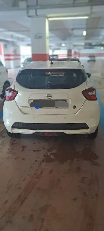 Usata Nissan Micra Acenta 90 CV (66 kW) 2018 Argento Utilitaria