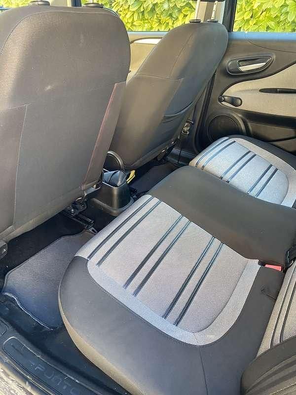 Usata Fiat Punto Evo Dynamic 77 CV (56 kW) 2010 Utilitaria