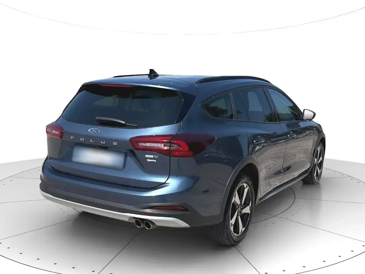 Usata Ford Focus Active 125 CV (91 kW) 2023 Blu Station wagon