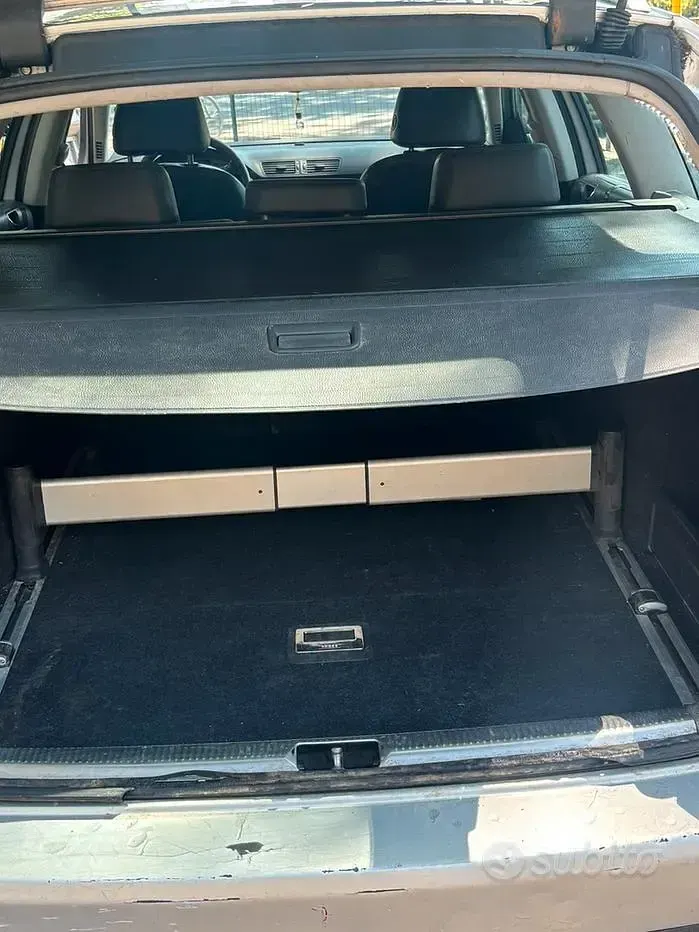 Usata VW Passat Highline 140 CV (102 kW) 2007 Grigio Station wagon