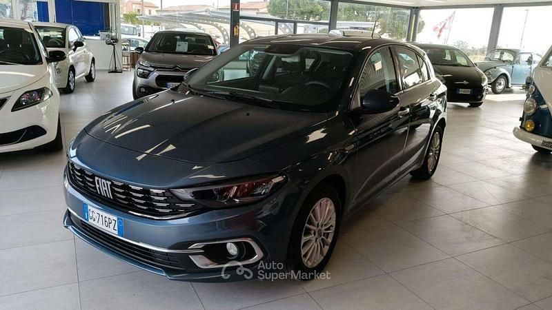 Usata Fiat Tipo Business 132 CV (97 kW) 2021 Grigio scuro Berlina