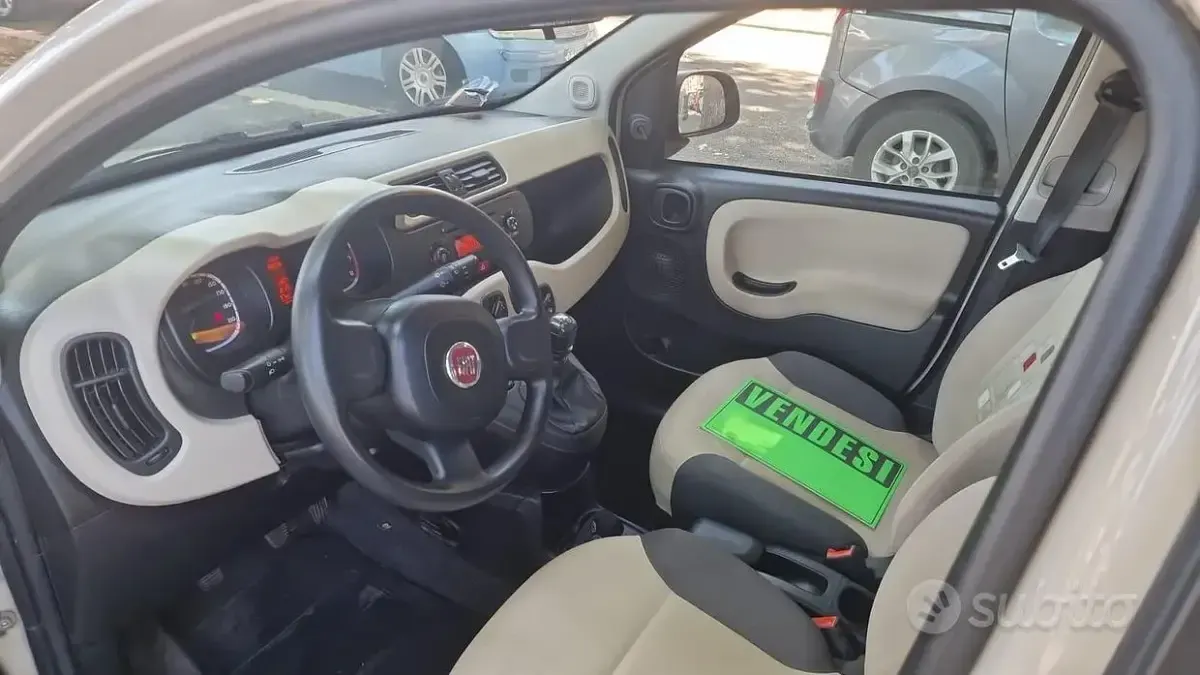 Usata Fiat Panda Easy 69 CV (50 kW) 2015 Utilitaria