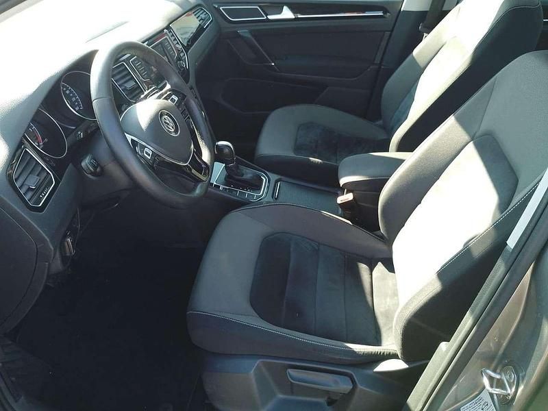 Usata VW Golf Sportsvan Business 110 CV (80 kW) 2016 Argento Monovolume
