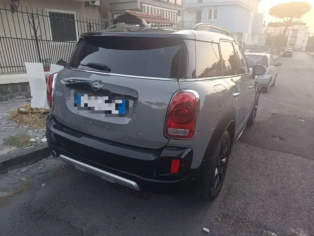 Usata Mini One D Countryman 116 CV (85 kW) 2019 Grigio SUV