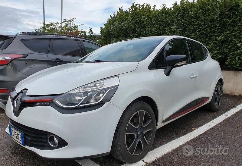 Usata Renault Clio IV 75 CV (55 kW) 2013 Bianco Utilitaria