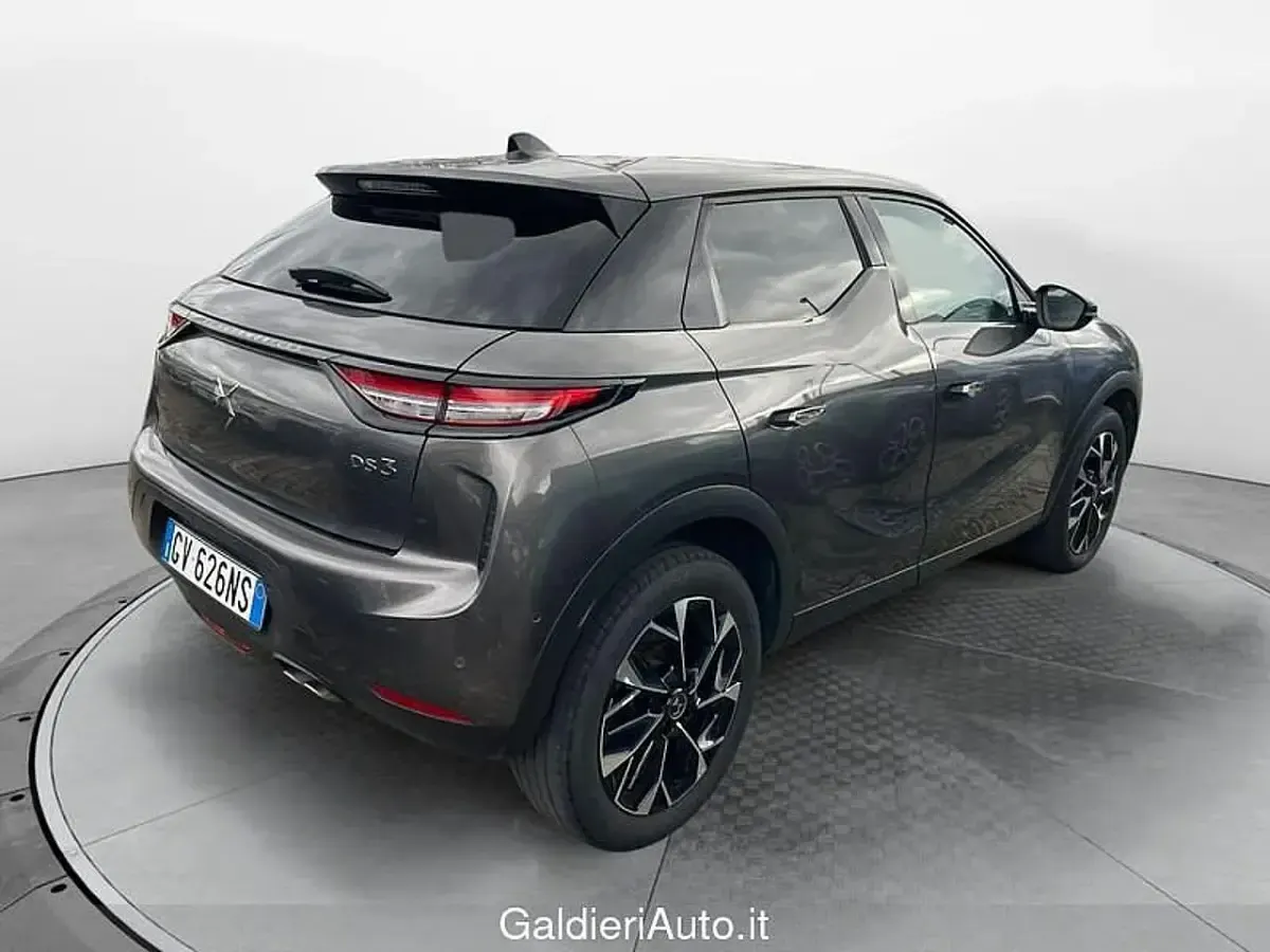 Usata DS Automobiles DS3 Opera 131 CV (96 kW) 2024 Grigio Utilitaria