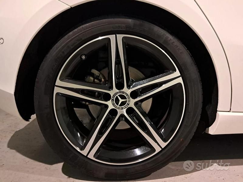 Usata Mercedes A180 2020 Bianco Utilitaria