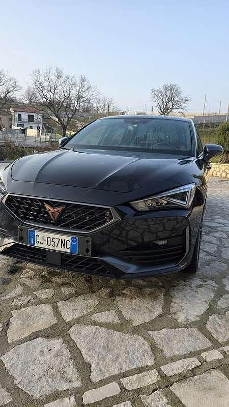 Usata Cupra Leon VZ2 150 CV (110 kW) 2022 Berlina