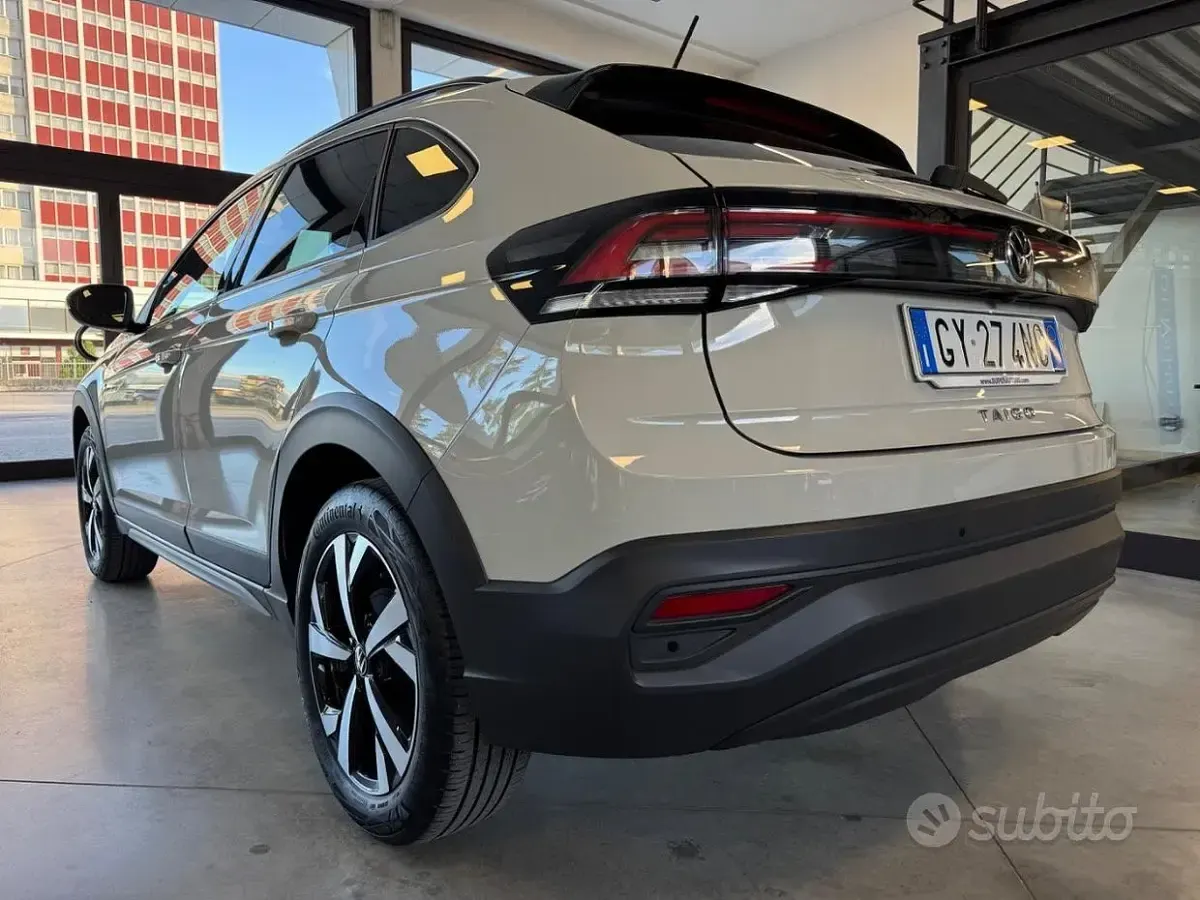 Usata VW Taigo Edition 95 CV (69 kW) 2025 Grigio SUV