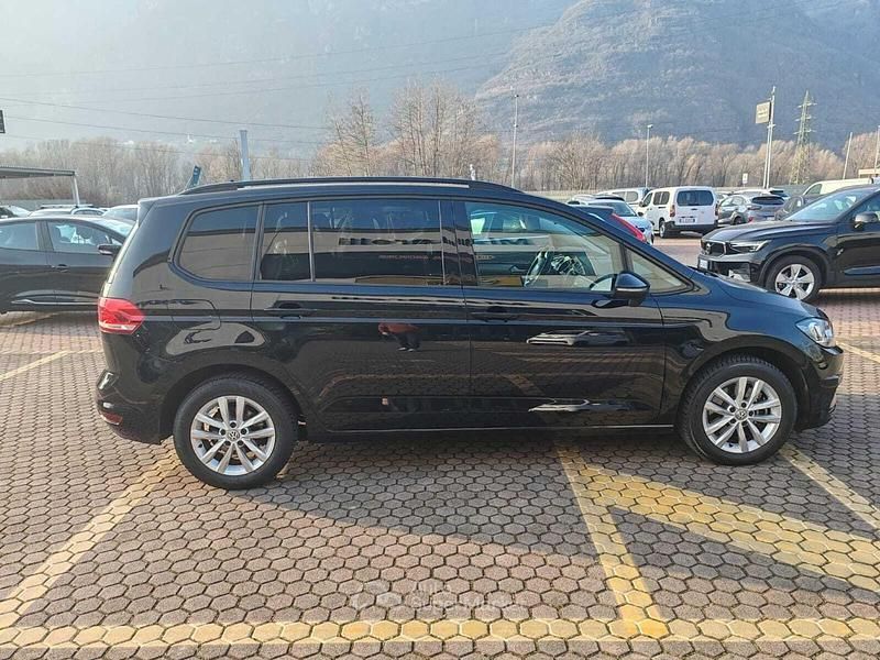 Usata VW Touran 116 CV (85 kW) 2018 Nero Monovolume