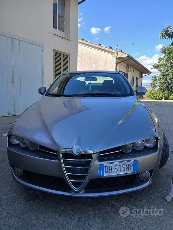 Usata Alfa Romeo 159 150 CV (110 kW) 2007 Grigio Berlina
