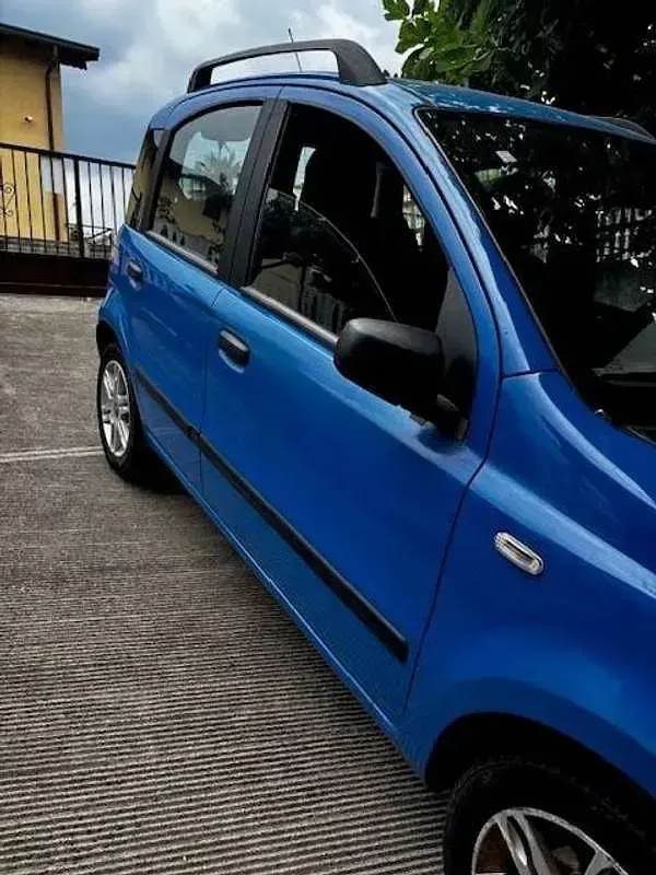 Usata Fiat Panda Dynamic 60 CV (44 kW) 2005 Blu/azzurro Utilitaria