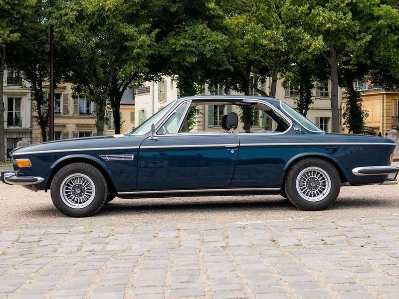 Begagnad BMW 2002 Efficient Dynamics 121 HK (88 kW) 1972 Blå Sedan