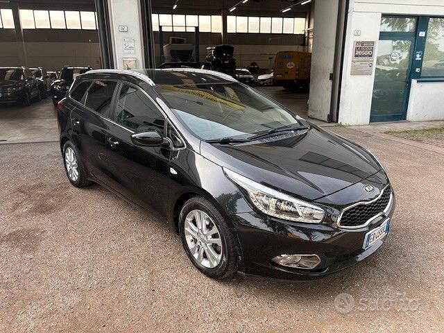 Usata Kia Ceed Sportswagon 110 CV (80 kW) 2013 Nero Station wagon