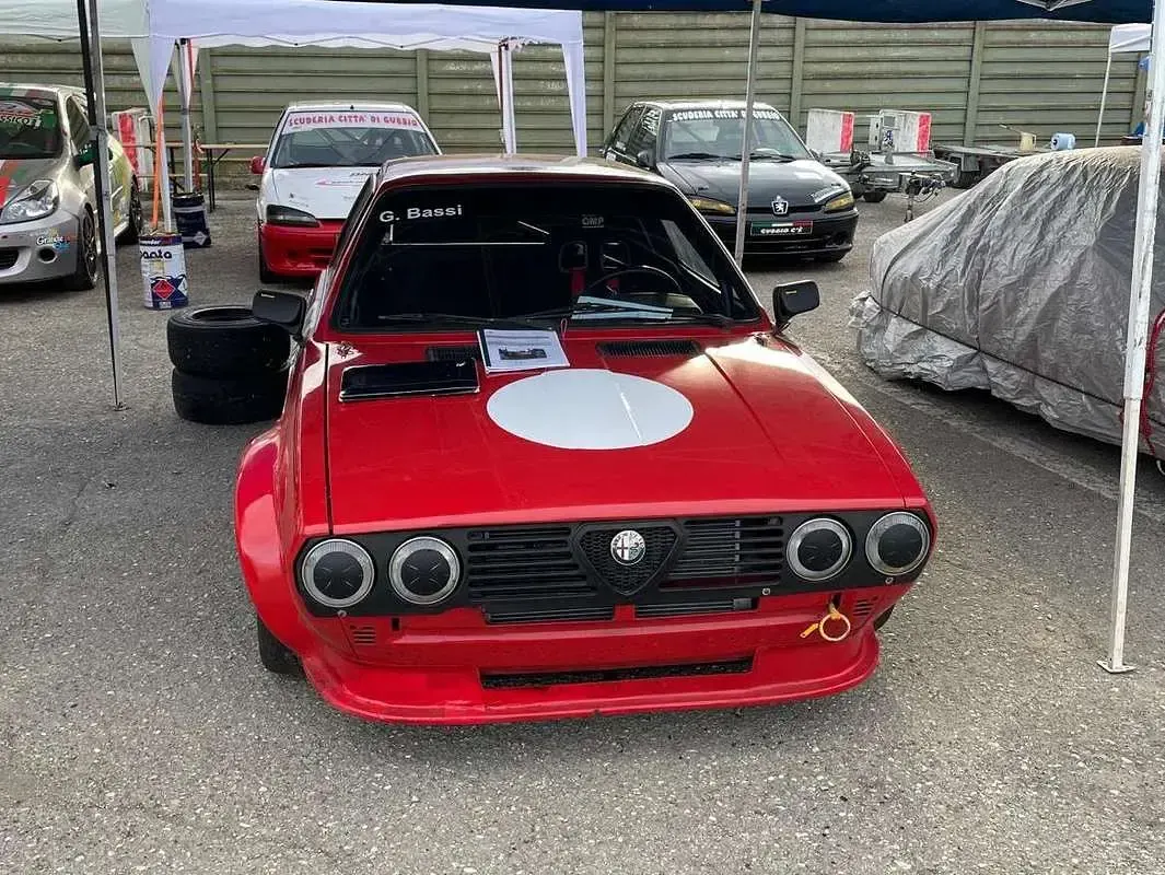 Usado Alfa Romeo Alfasud Competizione 148 CV (108 kW) 1981 Rojo Berlina