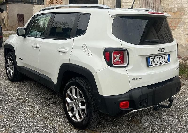 Gebraucht Jeep Renegade 140 PS (102 kW) 2017 Weiß SUV