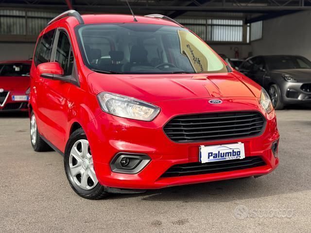 Usata Ford Tourneo Courier Sport 101 CV (74 kW) 2019 Rosso Monovolume