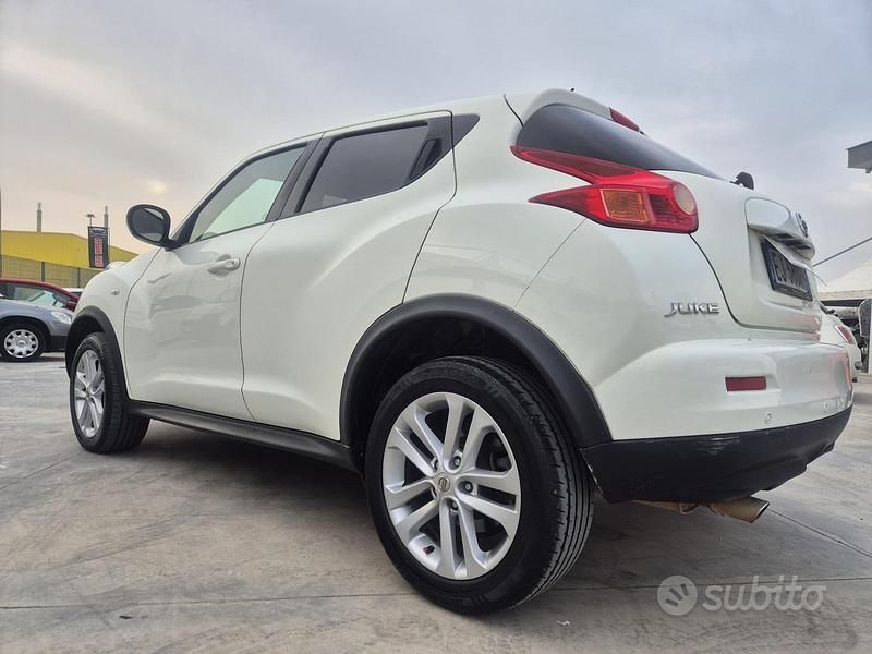 Usata Nissan Juke Acenta 110 CV (80 kW) 2011 Bianco SUV