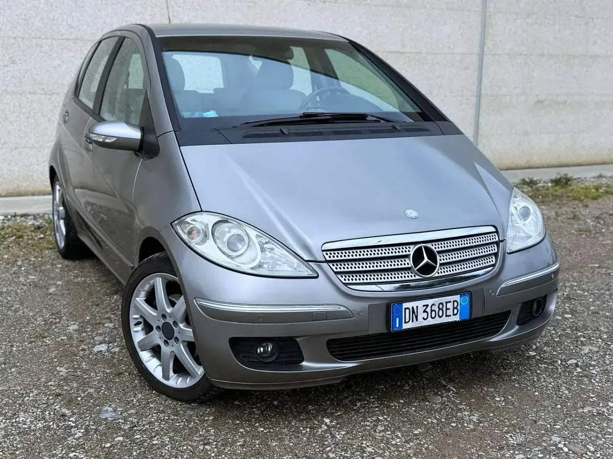 Usata Mercedes A180 Avantgarde 109 CV (80 kW) 2008 Grigio Monovolume