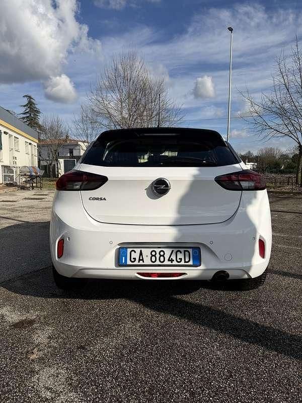 Usata Opel Corsa Edition 101 CV (74 kW) 2020 Bianco Utilitaria