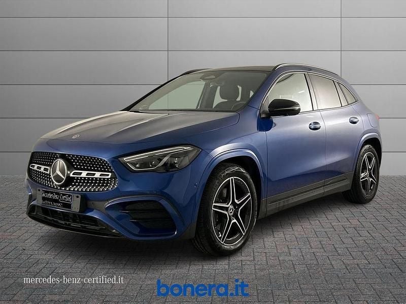 Usata Mercedes GLA200 AMG Line Premium Plus 150 CV (110 kW) 2023 Blu SUV