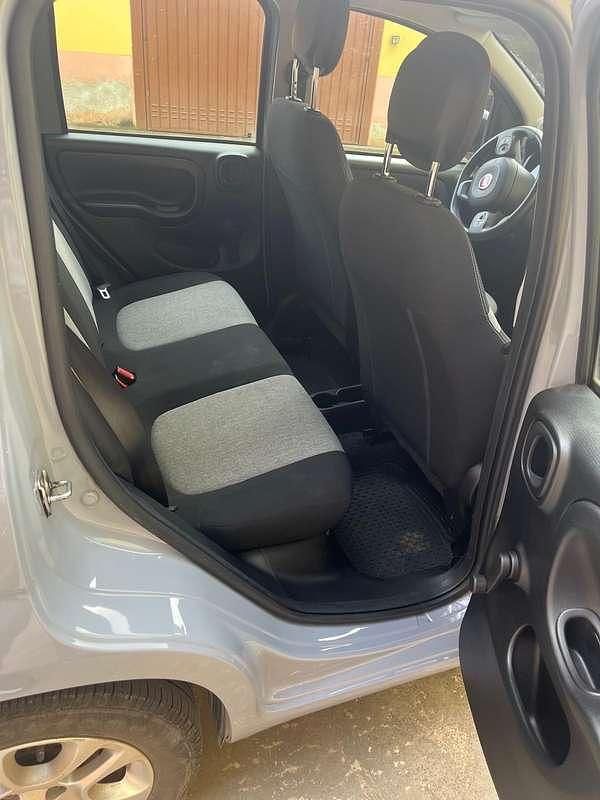 Usata Fiat Panda Lounge 69 CV (50 kW) 2018 Grigio Utilitaria