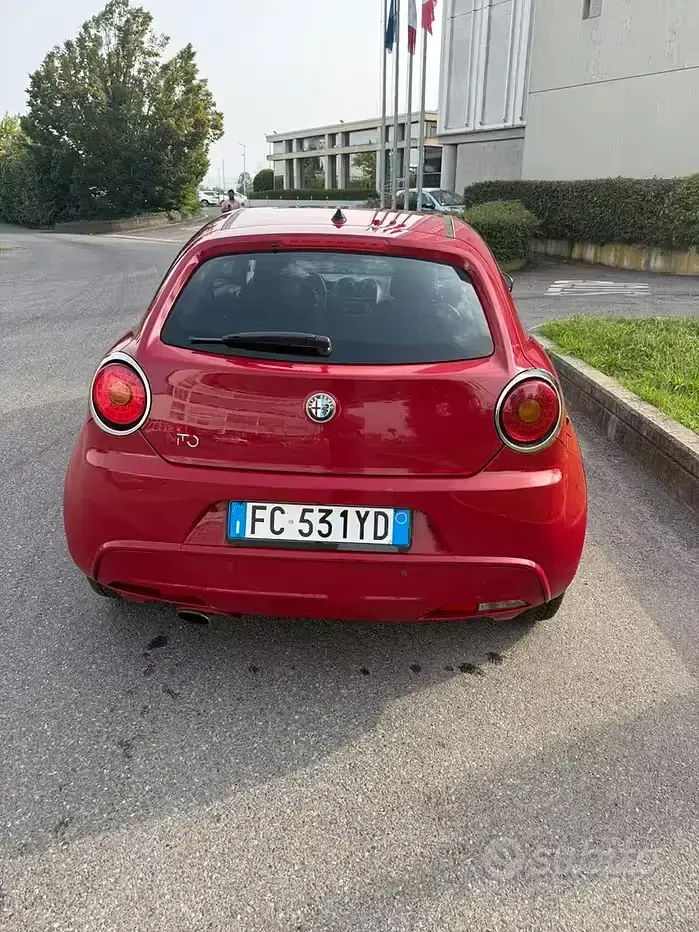Usata Alfa Romeo MiTo 77 CV (56 kW) 2016 Rosso Utilitaria