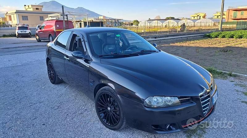 Usata Alfa Romeo 156 116 CV (85 kW) 2005 Nero Berlina
