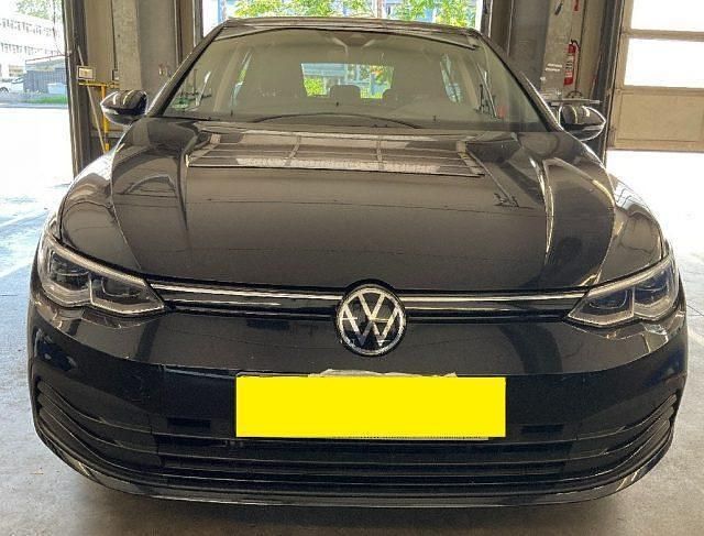 Usata VW Golf VII Life 149 CV (109 kW) 2020 Nero Berlina