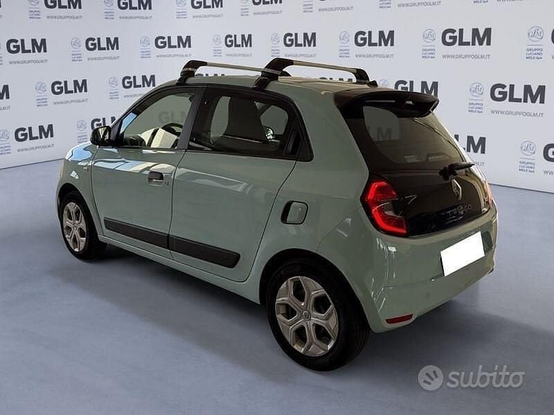 Usata Renault Twingo Life 60 kW (82 CV) 2022 Blu Utilitaria