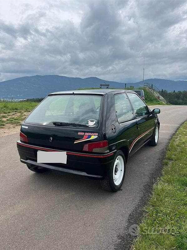 Usata Peugeot 106 98 CV (72 kW) 1995 Utilitaria
