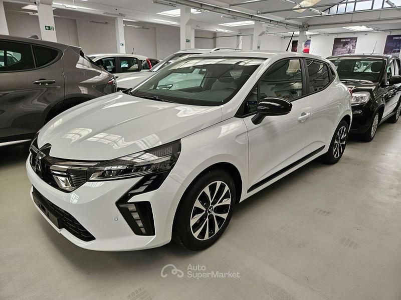 Usata Mitsubishi Colt Invite 67 CV (49 kW) 2025 Arctic white Utilitaria