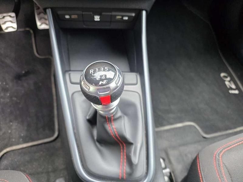Usata Hyundai i20 N Line 120 CV (88 kW) 2023 Grigio Utilitaria
