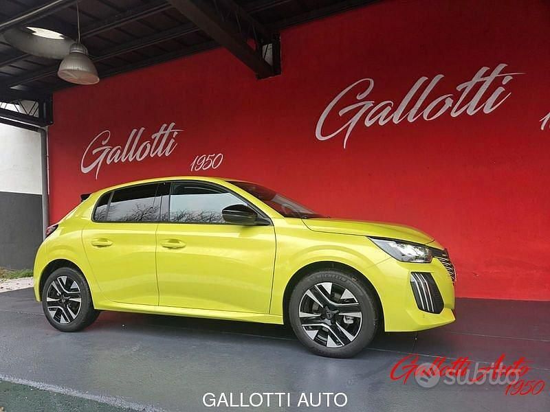 Nuova Peugeot 208 Allure 101 CV (74 kW) 2025 Giallo Utilitaria