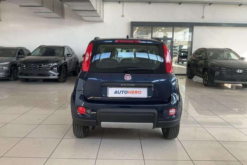 Usata Fiat Panda 4x4 85 CV (62 kW) 2017 Blu Utilitaria