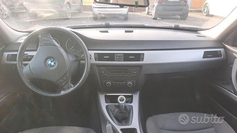 Usata BMW 320 163 CV (119 kW) 2007 Grigio Station wagon