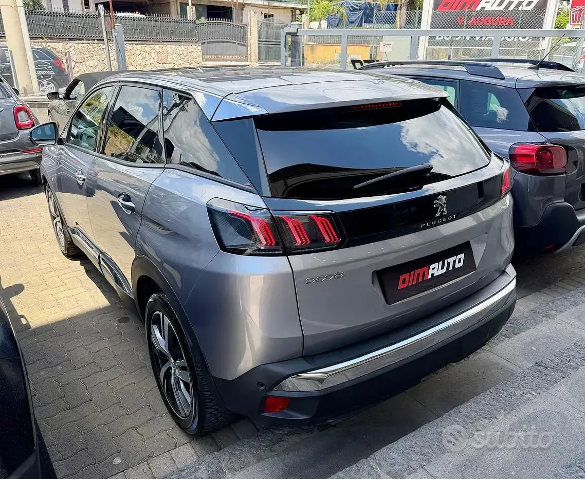 Usata Peugeot 3008 Allure 131 CV (96 kW) 2021 Grigio SUV